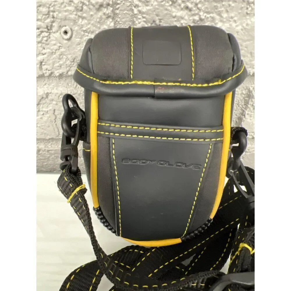 Body Glove Sport Universal Micro Camera Bag Unisex